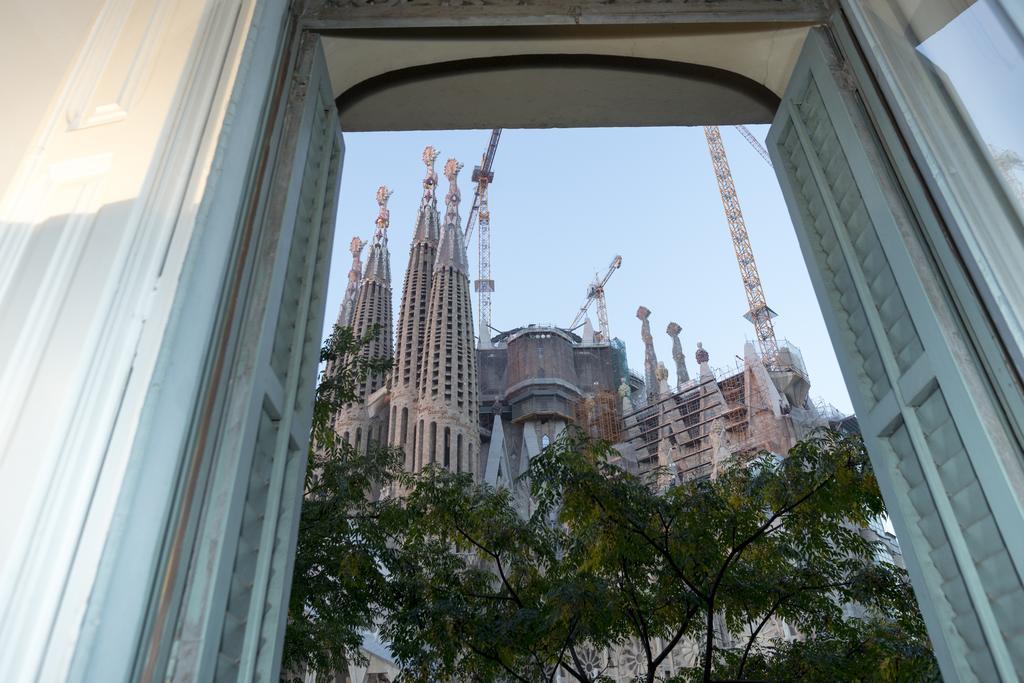 Gaudi Apartment Barcelona Exterior photo